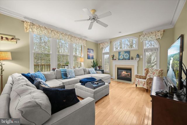 3012 MULLINEAUX LN N, Ellicott City, MD 21042