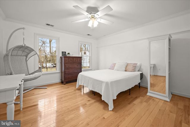 3012 MULLINEAUX LN N, Ellicott City, MD 21042