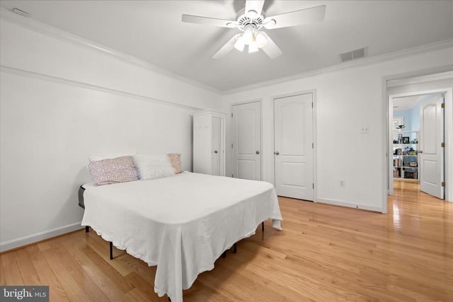 3012 MULLINEAUX LN N, Ellicott City, MD 21042