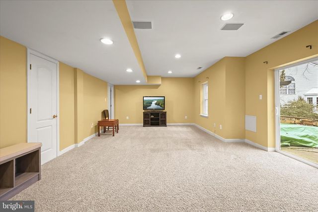 3012 MULLINEAUX LN N, Ellicott City, MD 21042