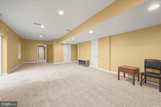 3012 MULLINEAUX LN N, Ellicott City, MD 21042