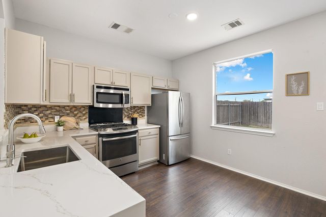 14516 Charles Dickens DR A, Pflugerville, TX 78660