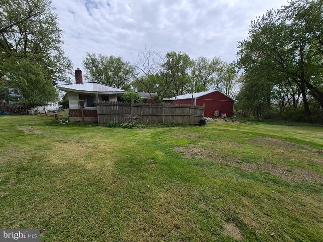 194 WATER ST, Oley, PA 19547