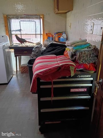 194 WATER ST, Oley, PA 19547