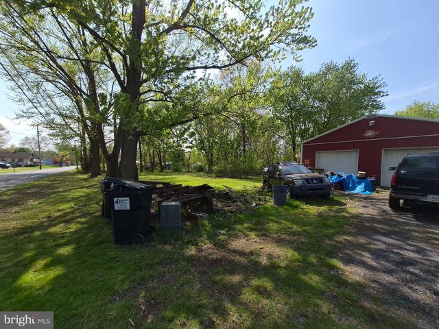 194 WATER ST, Oley, PA 19547