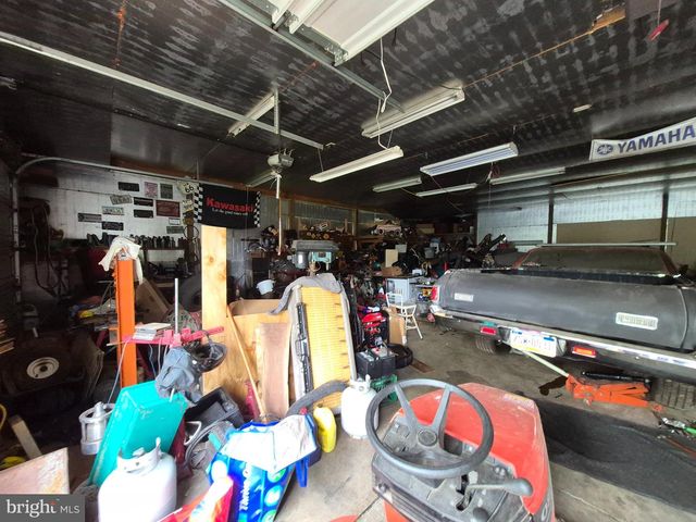194 WATER ST, Oley, PA 19547