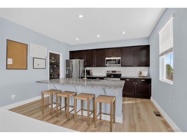6259 Oak Grove St, Timnath, CO 80547