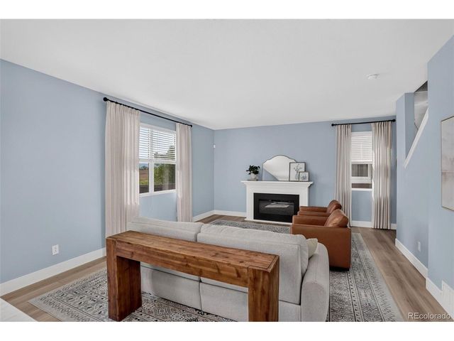 6259 Oak Grove St, Timnath, CO 80547