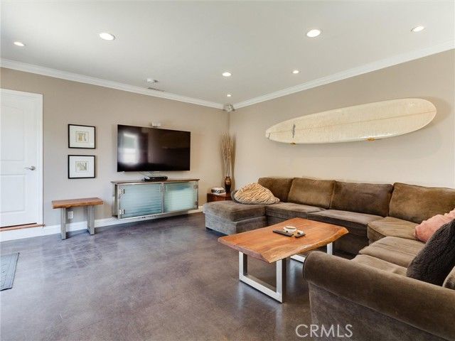 12621 Costa Drive, Hawthorne, CA 90250