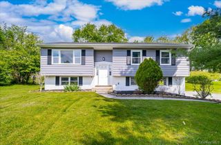 29 Beth Drive, Middletown, NY 10941