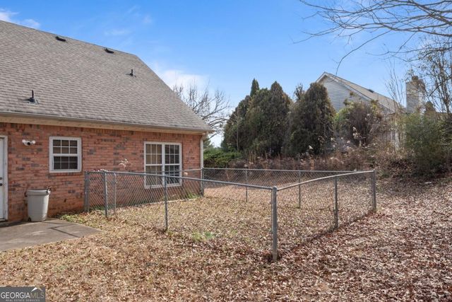 11203 Knotty Pine Place, Hampton, GA 30228