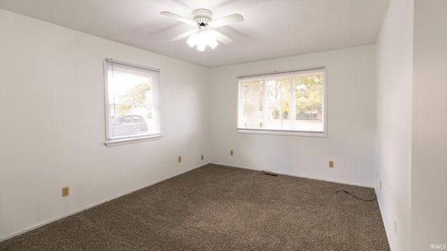 1947 N Tree Street, Parker City, IN 47368