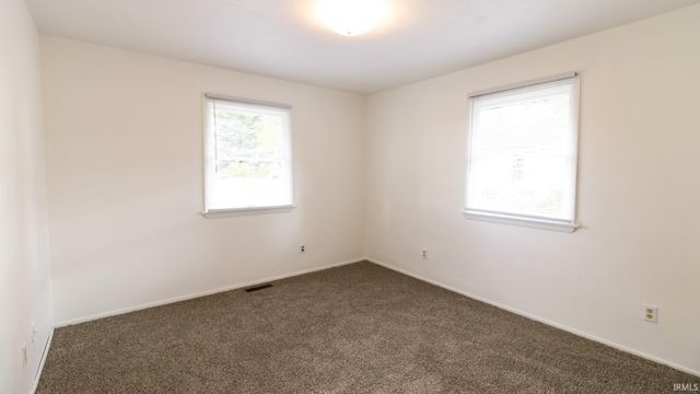 1947 N Tree Street, Parker City, IN 47368