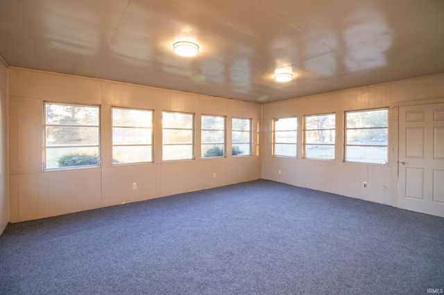 1947 N Tree Street, Parker City, IN 47368