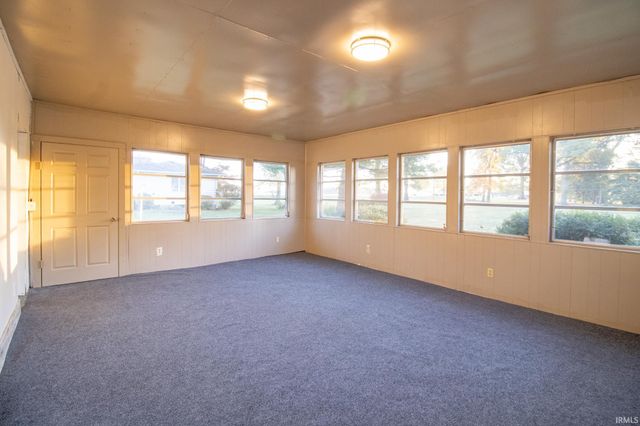 1947 N Tree Street, Parker City, IN 47368