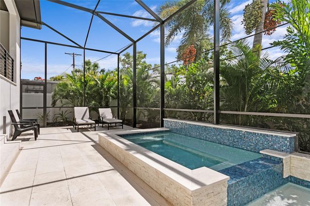 619 ONTARIO AVENUE, Tampa, FL 33606