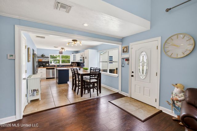 6330 Pontiac Drive, Kiln, MS 39556