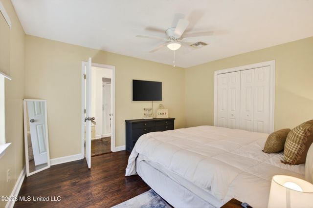6330 Pontiac Drive, Kiln, MS 39556