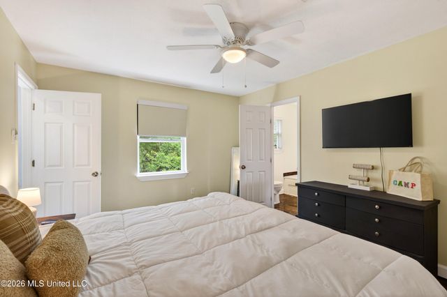 6330 Pontiac Drive, Kiln, MS 39556