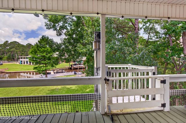 6330 Pontiac Drive, Kiln, MS 39556