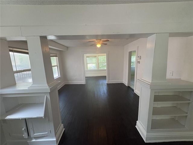 3928 S Benton Avenue, Kansas City, MO 64130