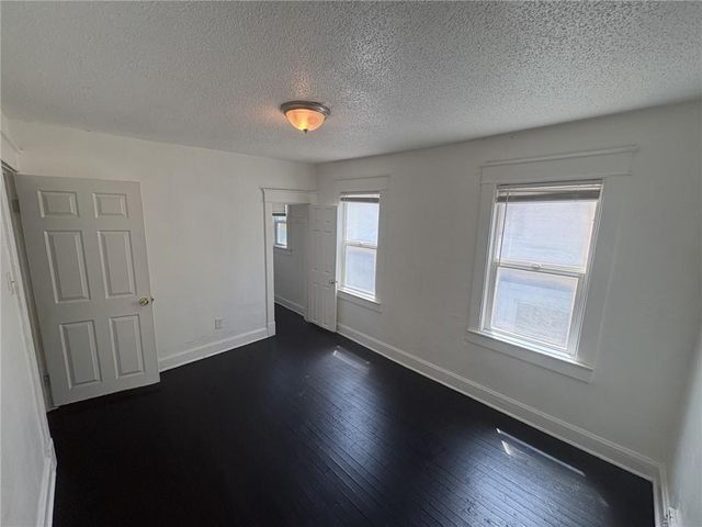 3928 S Benton Avenue, Kansas City, MO 64130