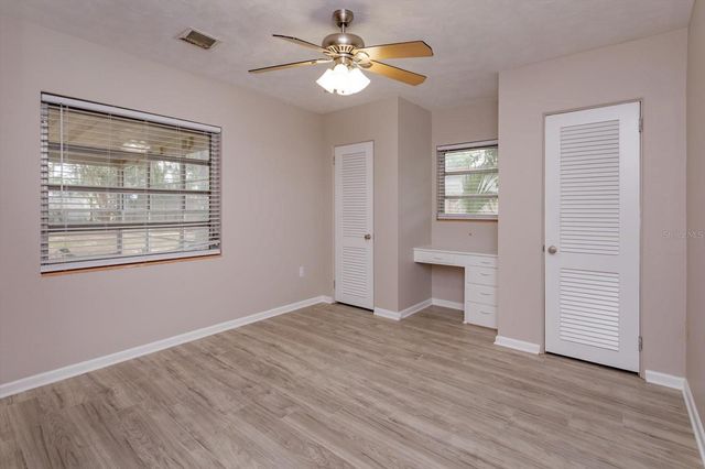 1300 ORANGE AVENUE, Tavares, FL 32778