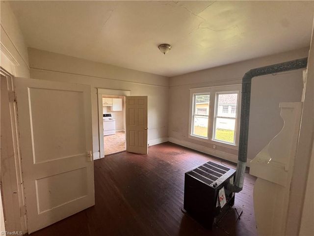 1118 Campbell Street, High Point, NC 27262