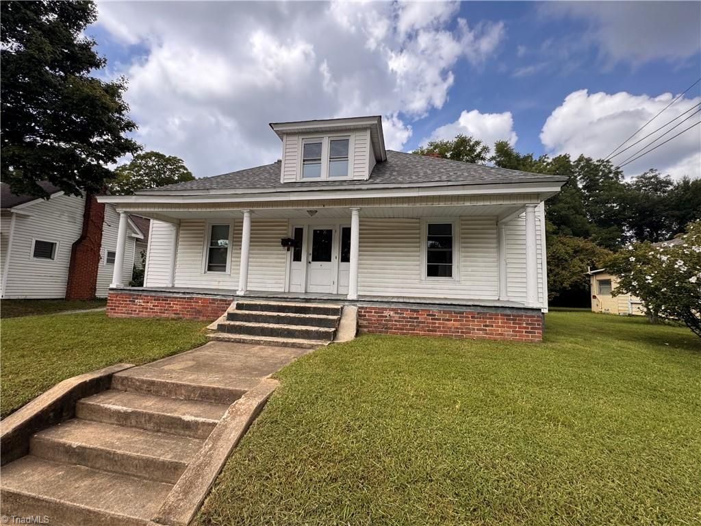 1118 Campbell Street, High Point, NC 27262