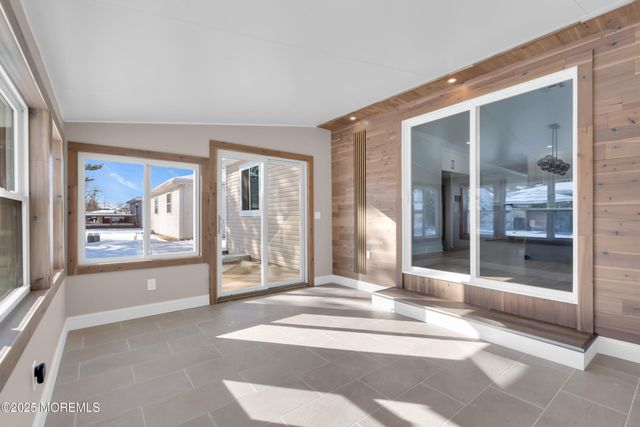 12 Tortola Street, Toms River, NJ 08757