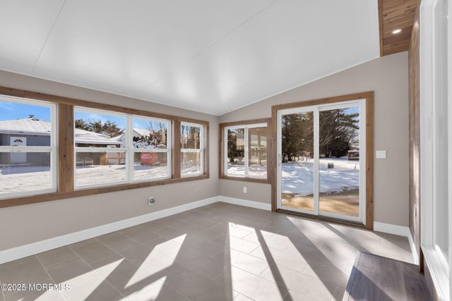 12 Tortola Street, Toms River, NJ 08757