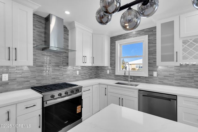 12 Tortola Street, Toms River, NJ 08757