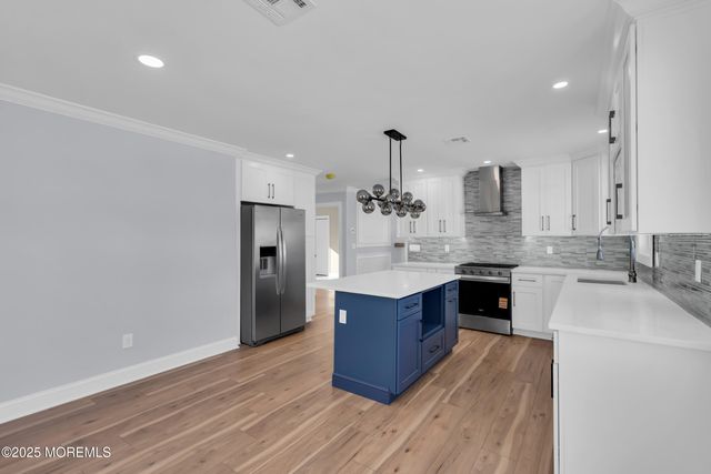 12 Tortola Street, Toms River, NJ 08757