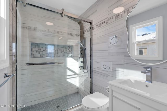 12 Tortola Street, Toms River, NJ 08757