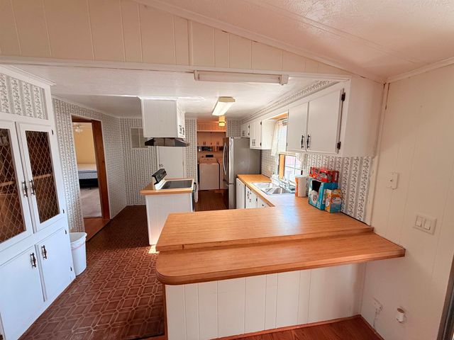 96 Crooked Island Circle, Murrells Inlet, SC 29576