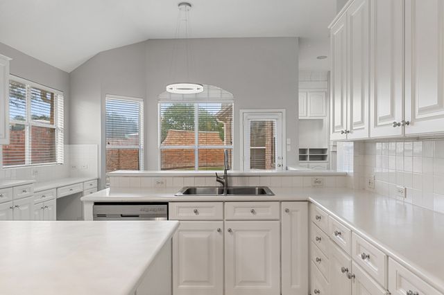 8628 Clearview Court, Plano, TX 75025