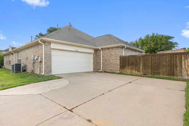 8628 Clearview Court, Plano, TX 75025