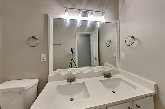 660 Alstonefield Drive, Milton, GA 30004