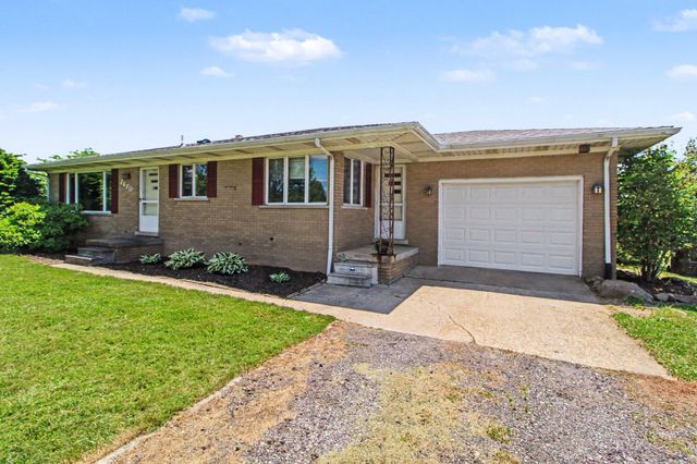 7610 Willis Road, Augusta Twp, MI 48197
