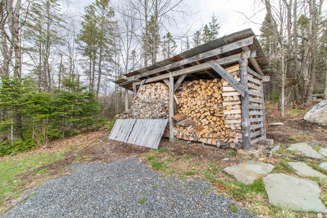 27 Baird Road, Newark, VT 05871