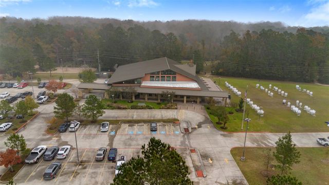 3 S Bayou Club Court, Spring, TX 77389