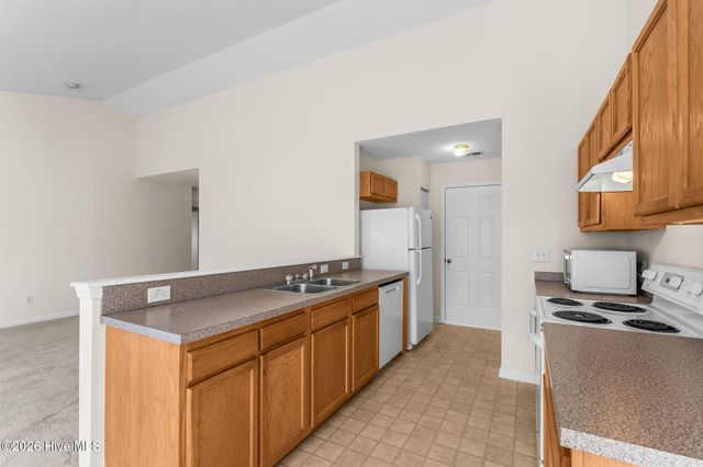 953 Wyndfall Drive SW, Sunset Beach, NC 28468