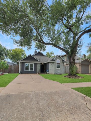 5622 Lycomb Drive, Houston, TX 77053