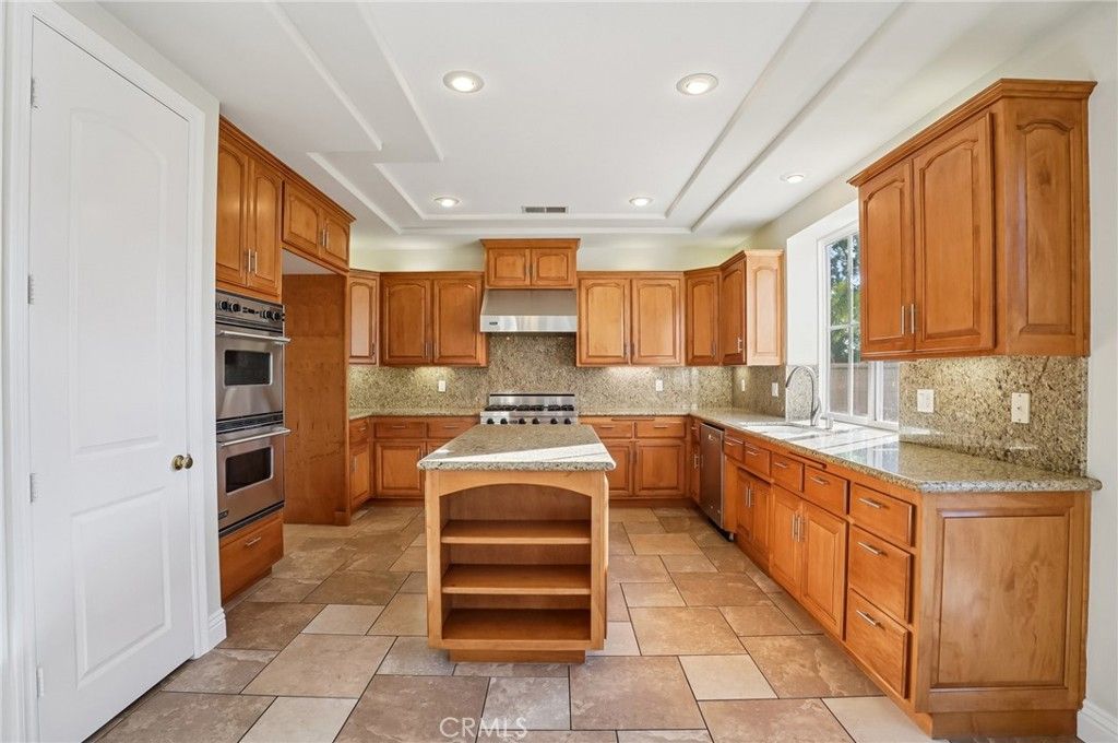 Image 12 of property listing at 17405 Jasmine Way, Cerritos, CA 90703