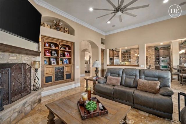 35929 Creekside Road, Yucaipa, CA 92399