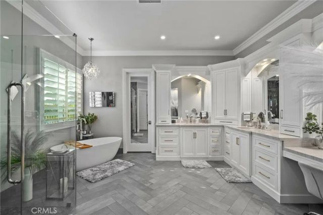 35929 Creekside Road, Yucaipa, CA 92399