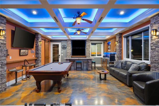 35929 Creekside Road, Yucaipa, CA 92399