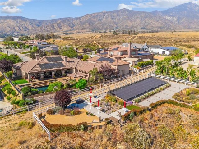 35929 Creekside Road, Yucaipa, CA 92399