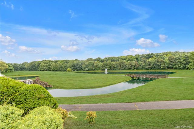 928 Altessa Boulevard, Melville, NY 11747