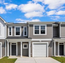 350 Sandridgebury Dr. # 32, Little River, SC 29566